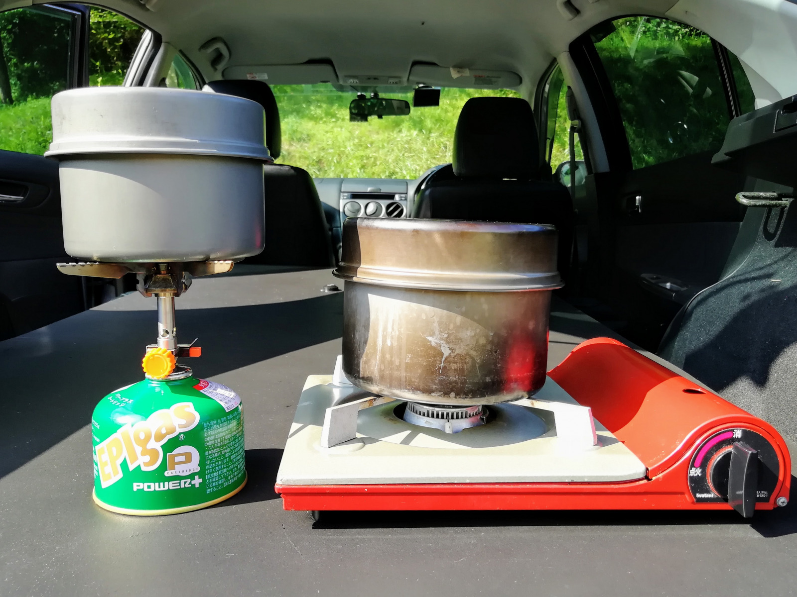 車中泊とセットの食事 画像 火気は 刃物は 洗い物は 車中泊における食事の注意点 トラブルを避けるために大切なこと Clicccar Com