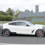 BMWが「M850i」をベースの新型ミッドシップ・スーパーカーを開発中!? - BMW mid-engine mule 10