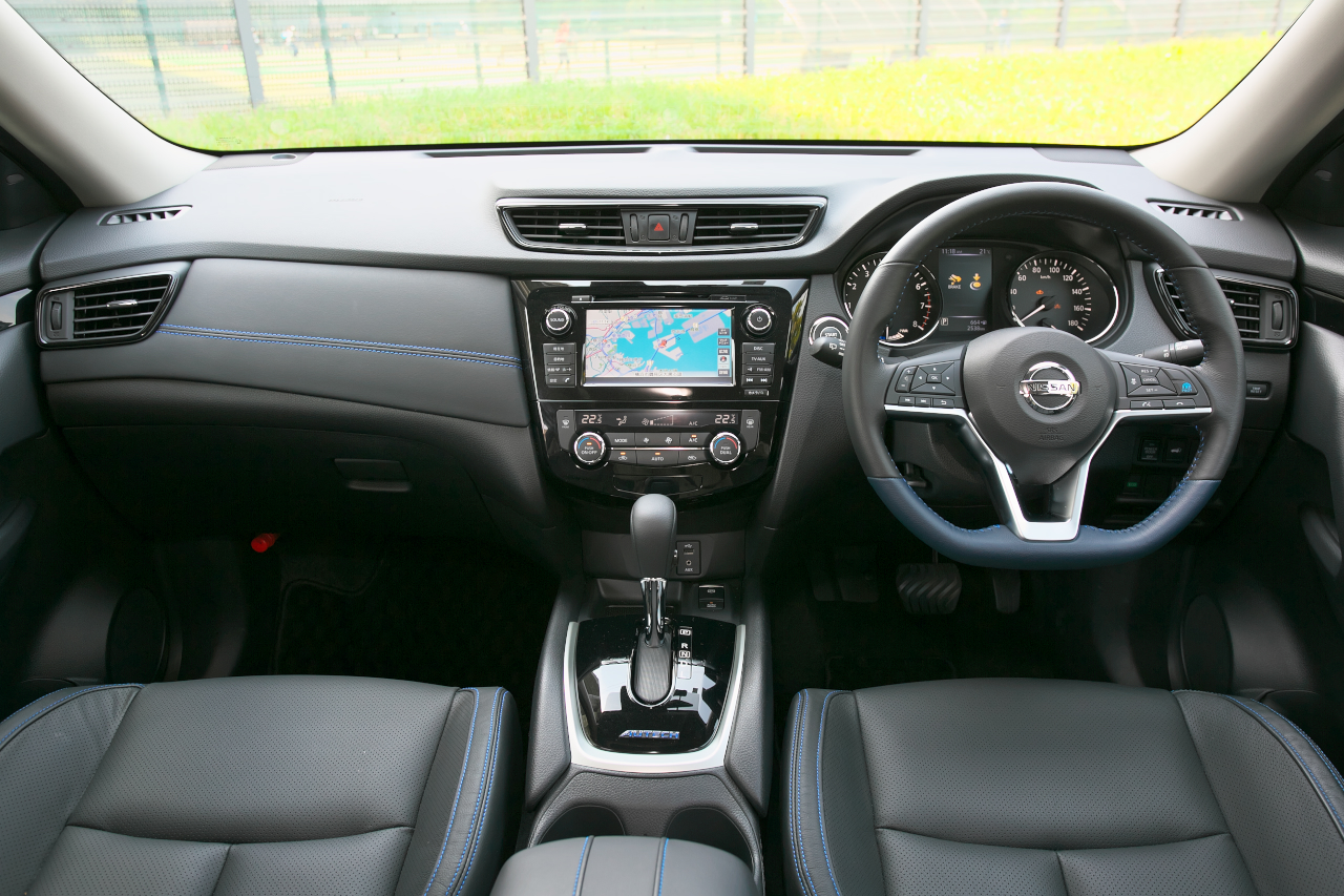 強気な中古車相場が続く国産ミドルサイズsuvの中で値落ちの1台とは 中古車 Clicccar Com