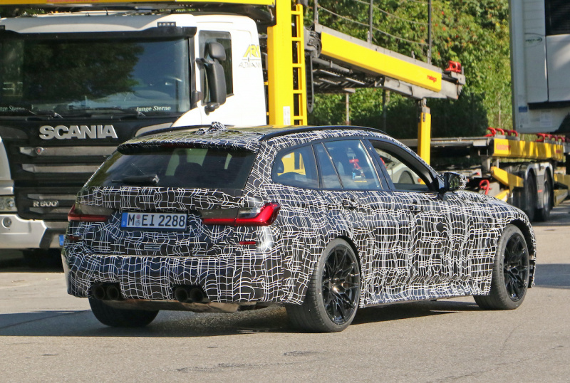 「ついに実車をスクープ！　新型BMW M3 ツーリングのプロトタイプをキャッチ」の15枚目の画像
