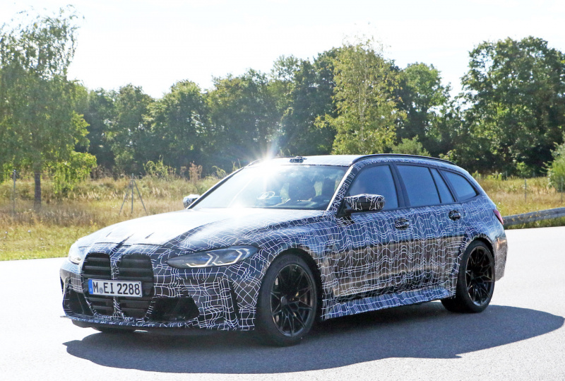 「ついに実車をスクープ！　新型BMW M3 ツーリングのプロトタイプをキャッチ」の3枚目の画像
