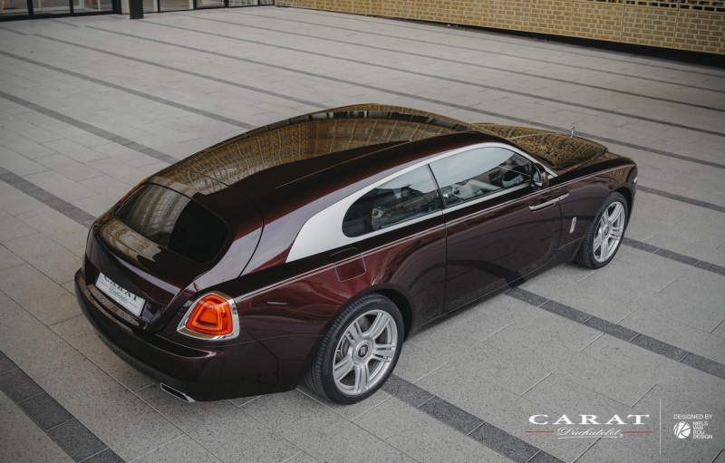 「プロトタイプの正体はカスタムカーだった！　世界最高の贅沢ワゴンが初公開」の10枚目の画像