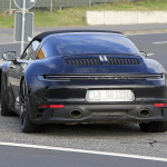 ポルシェのおしゃれオープン「911タルガ」、高性能モデル・GTSは470馬力超えに - Spy shot of secretly tested future car