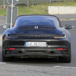 「ポルシェのおしゃれオープン「911タルガ」、高性能モデル・GTSは470馬力超えに」の9枚目の画像ギャラリーへのリンク