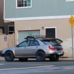 「車高も気分もアゲアゲ。カリフォルニアで見かけた珍しいSUBARU車カスタム・2選」の1枚目の画像ギャラリーへのリンク