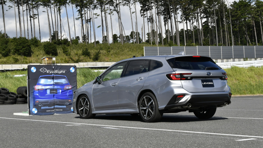 進化するアイサイト スバルは30年死亡事故死者数ゼロに向かい着々と進む スバル レヴォーグプロトタイプ試乗 Clicccar Com
