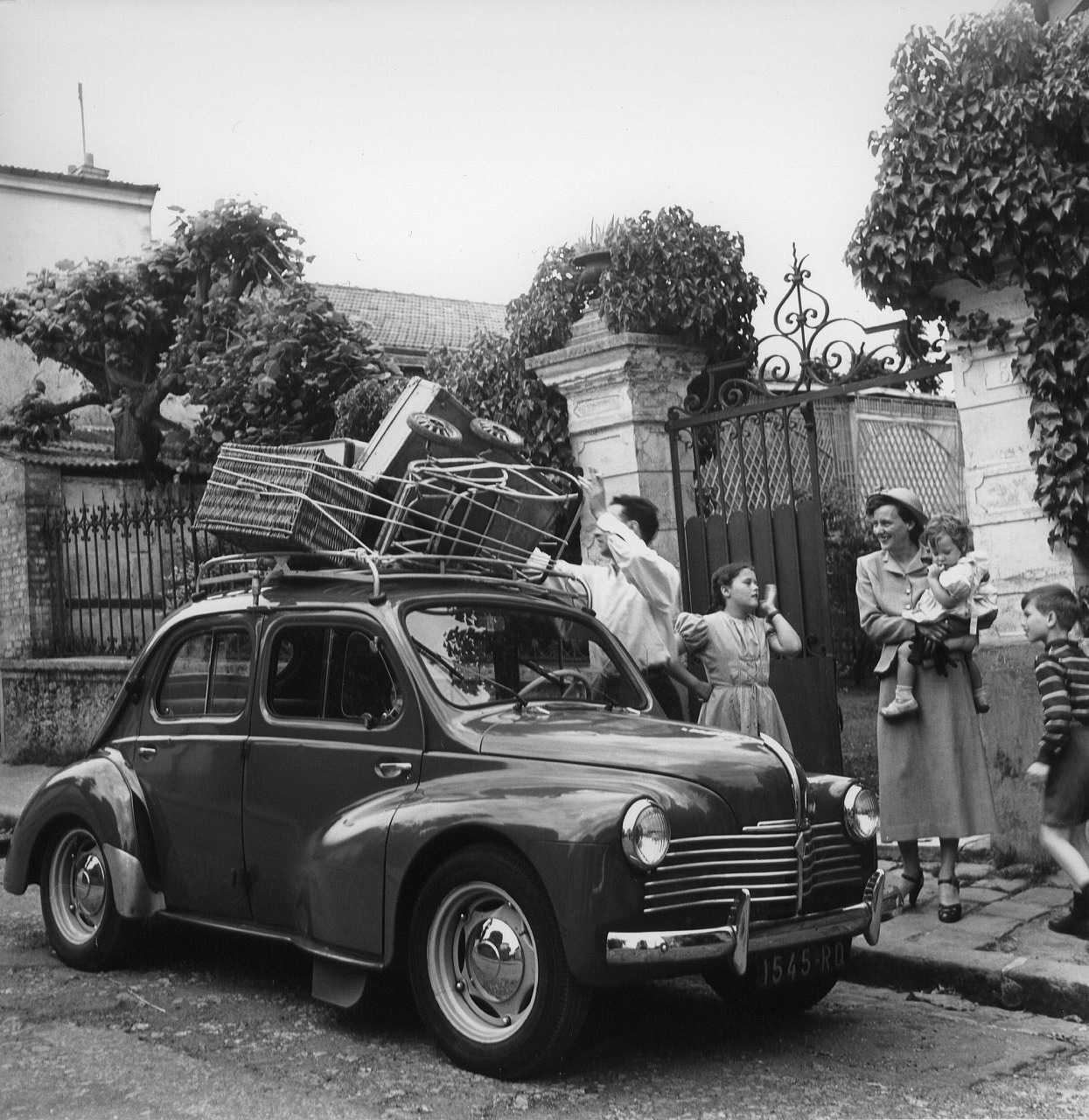 「ルノーの歩み：ルノー3兄弟が始めた歴史あるフランスのメーカー【自動車用語辞典：海外の自動車メーカー編】」の8枚目の画像