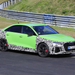 アウディ高性能コンパクトセダン「RS3」次期型、鮮やかなランボグリーンをまとってニュル出現！ - Audi RS3 Sedan (6)