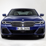「BMW 5シリーズが彫りの深い顔立ちに変身。iPhoneで車両のロック・アンロックが可能に【新車】」の9枚目の画像ギャラリーへのリンク