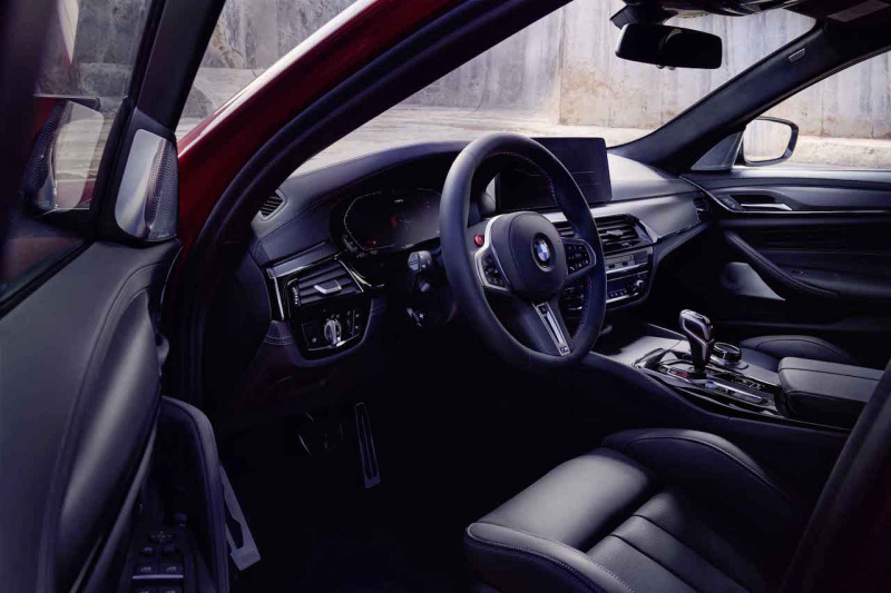 「新型「BMW M5」「M550i xDrive」が登場。先進安全装備やテレマティクスを大幅に進化【新車】」の6枚目の画像