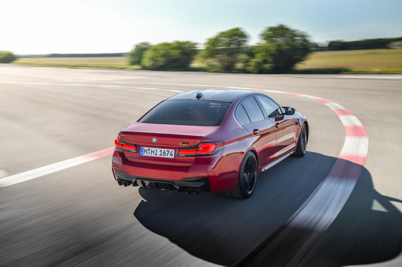 「新型「BMW M5」「M550i xDrive」が登場。先進安全装備やテレマティクスを大幅に進化【新車】」の5枚目の画像