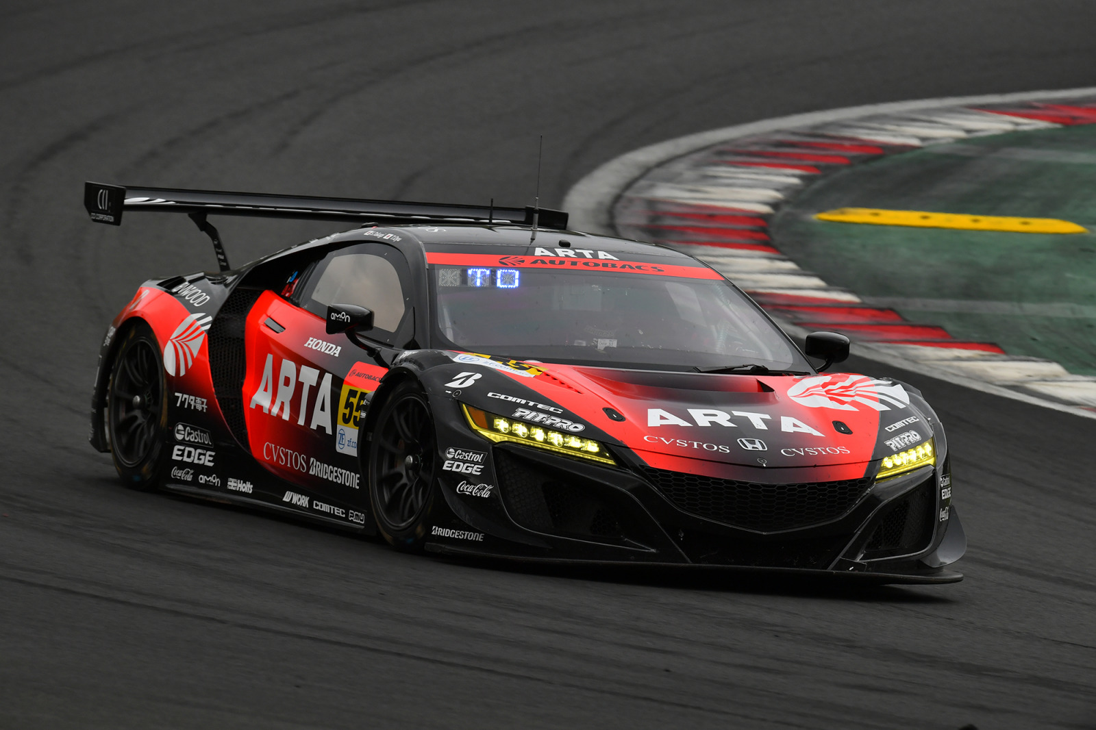 Arta 010 画像 Artaがgt500とgt300両クラスで表彰台を獲得 Super Gt Clicccar Com