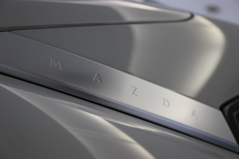 「新型SUV「MAZDA MX-30」はマツダの新たな挑戦。「自然体」をめざしたディテールへのこだわりとは？」の8枚目の画像