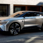 市販型をチラっと公開。ルノーが次世代EVクロスオーバーを開発中 - Renault-Morphoz_Concept-2020-1280-02