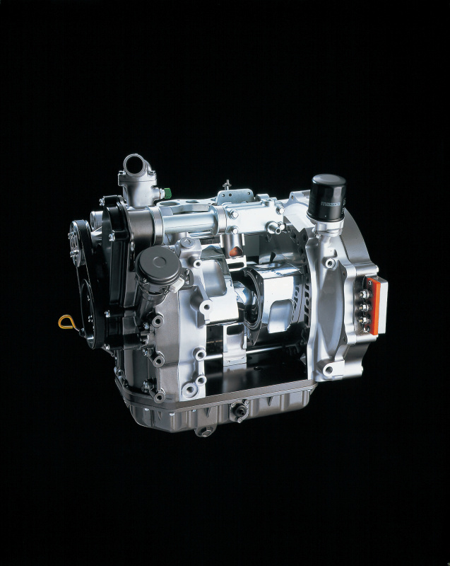 「ロータリーエンジン復活は2022年マツダMX-30に発電用エンジンとして搭載、その名は「e-SKYACTIV」」の14枚目の画像