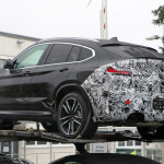 BMW X4改良型は巨大グリルを採用!?　最強「M」プロトタイプをスクープ - BMW X4 M facelift 10