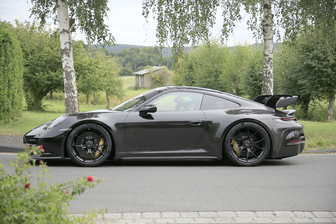 Porsche 911 Gt3 2 画像 ポルシェ 911 Gt3次期型 Vs 先代gt3 Rs その違いは Clicccar Com