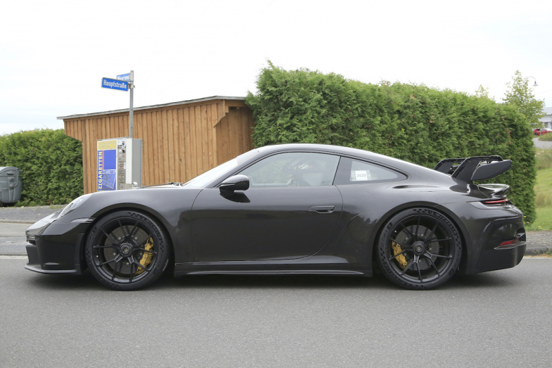 「ポルシェ 911 GT3次期型 vs 先代GT3 RS…その違いは？」の8枚目の画像