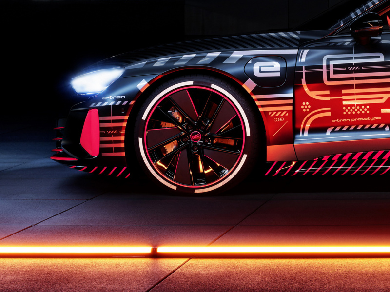 「最強モデル「RS」も設定へ。アウディEVスポーツ「e-tron GT」プロトタイプが公式リーク！」の25枚目の画像