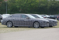 「BMW・7シリーズ次世代型、EVとPHEVモデルをダブルスクープ！」の13枚目の画像ギャラリーへのリンク