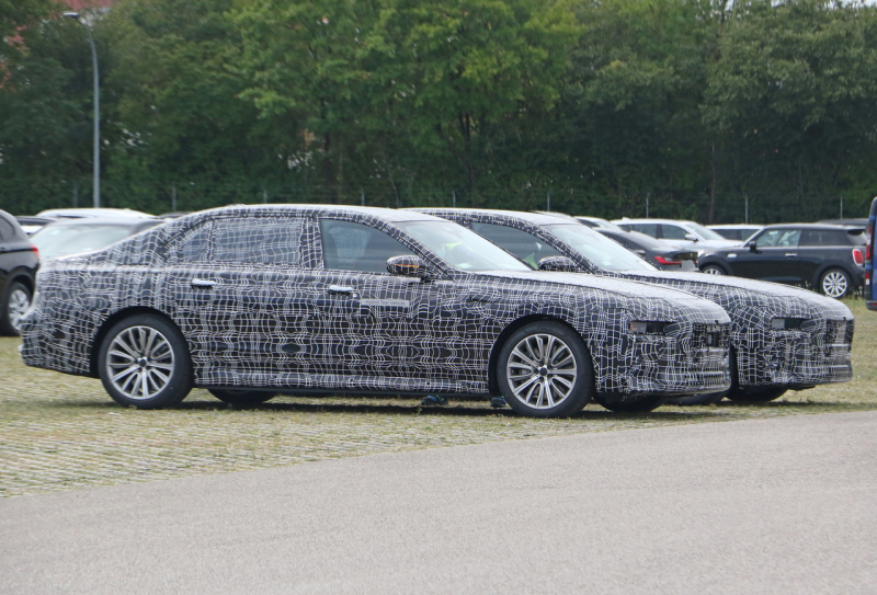 「BMW・7シリーズ次世代型、EVとPHEVモデルをダブルスクープ！」の13枚目の画像