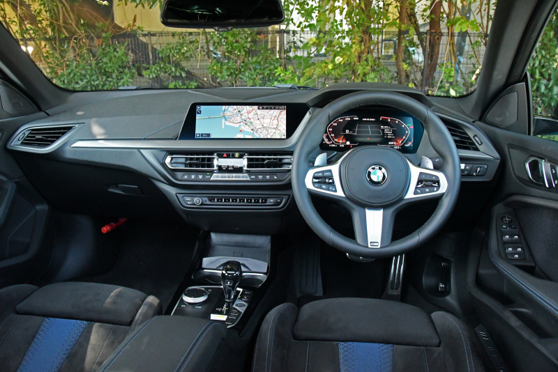 「FFベース4WDの味付けに開眼したBMW 【BMW M235i Xドライブ グランクーペ試乗】」の7枚目の画像