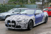 「BMW 4シリーズ・最強オープンモデル「M4カブリオレ」、新色フローズンブルーを目撃！」の2枚目の画像ギャラリーへのリンク