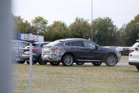 「BMW X4大幅改良へ。大型ドットグリル装備車の正体は!?」の8枚目の画像ギャラリーへのリンク