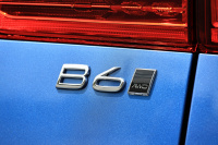 ボルボ・XC60のダブル過給器＋モーターの「B6」は速くて、スマートな走りが楽しめる - Volvo_XC60_20201023_5