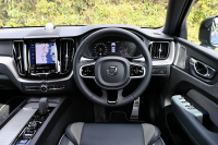 ボルボ・XC60のダブル過給器＋モーターの「B6」は速くて、スマートな走りが楽しめる - Volvo_XC60_20201023_6