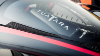 「ついに最高速500km/h以上に到達！　夢のスーパーカーSSC「トゥアタラ」、市販車最速ブガッティを抜き去る」の10枚目の画像ギャラリーへのリンク
