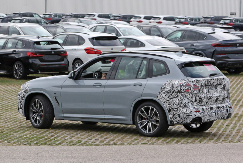 「BMW X3が大幅改良へ。高性能モデル「M40i」、市販型パーツ装着完了！」の8枚目の画像