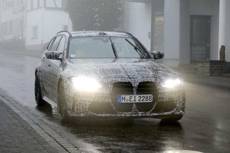 「2022年発売へ！　BMW M3初のツーリング、最新プロトタイプをキャッチ」の1枚目の画像