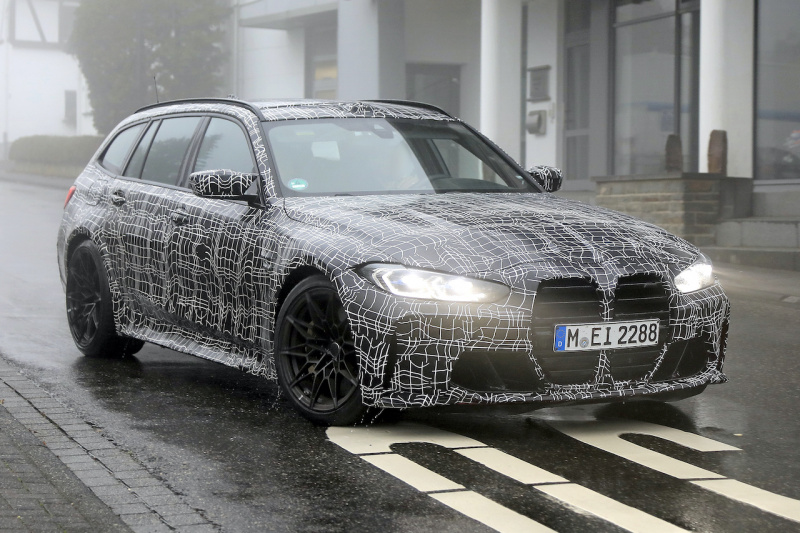 「2022年発売へ！　BMW M3初のツーリング、最新プロトタイプをキャッチ」の2枚目の画像