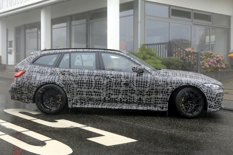 「2022年発売へ！　BMW M3初のツーリング、最新プロトタイプをキャッチ」の5枚目の画像