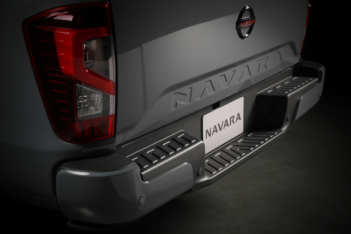 「日産が新型「ナバラ」を発表。最新の先進安全装備とタフなボディとデザインを装備」の5枚目の画像