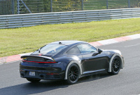 ポルシェ911にSUVバージョン登場？「サファリ」仕様設定の噂！ - Porsche 911 High riding prototype 15