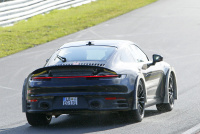 ポルシェ911にSUVバージョン登場？「サファリ」仕様設定の噂！ - Porsche 911 High riding prototype 17