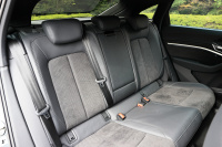 アウディe-tron Sportbackは、EVらしくアクセル操作に即座に反応する豪快な加速フィールと高い静粛性が自慢 - Audi_e-tron Sportback_20201110_8