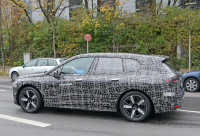 「光るハンドル装備！BMW「iNEXT」または「i5」は発表秒読みフラッグシップ電動SUV !!」の6枚目の画像ギャラリーへのリンク