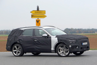 ジェネシス「GV70」のハードコアモデルは2.0リットル直列4気筒エンジンを搭載、最高出力367psを発揮か？ - Genesis GV70 Sport 5