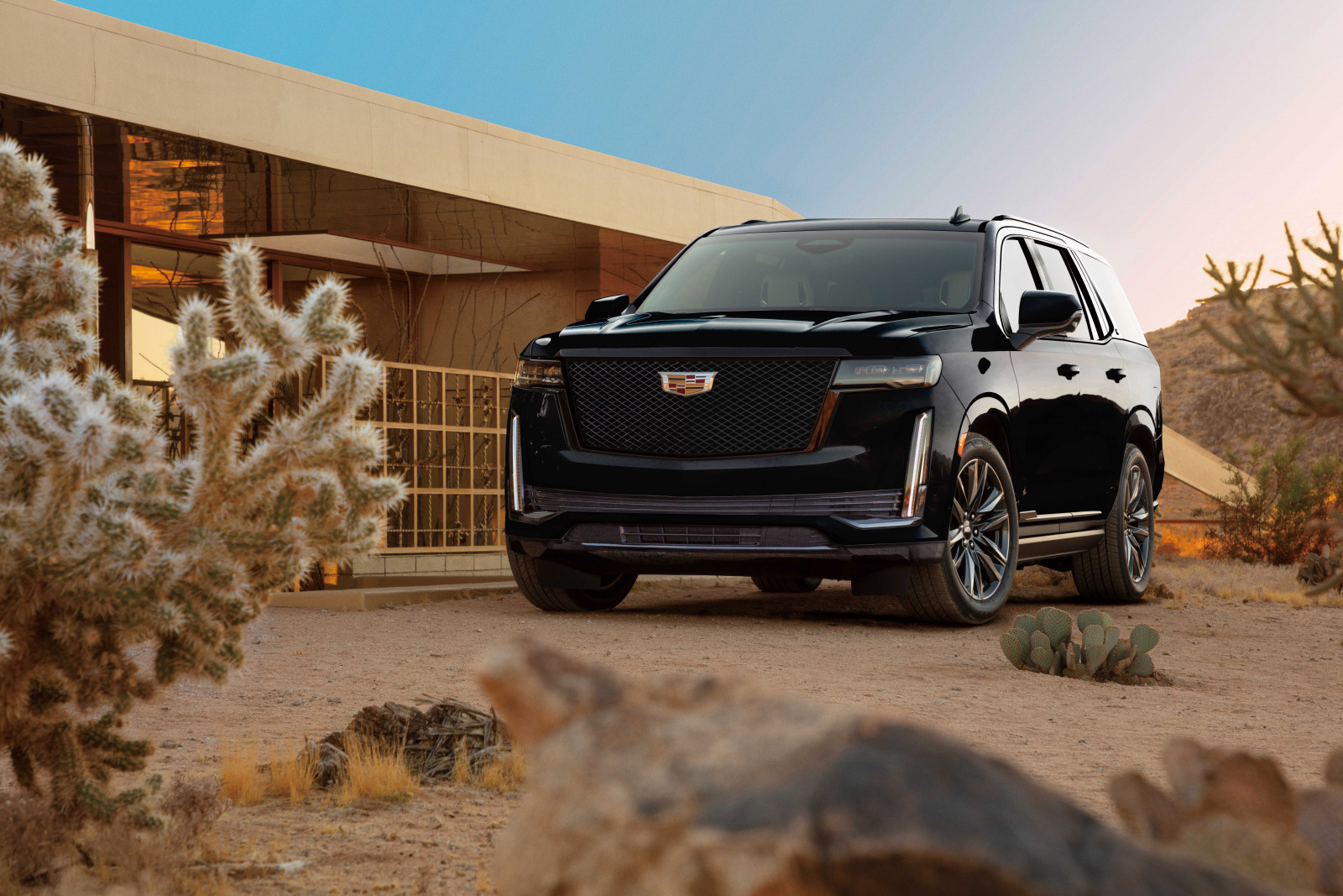 Cadillacescalade 1112 2 画像 キャデラックの最高傑作 を謳う新型キャデラック エスカレードが日本で販売を開始 新車 Clicccar Com Cadillacescalade 1112 2 画像 キャデラックの最高傑作 を謳う新型キャデラック エスカレードが日本で販売を開始 新車 Clicccar Com