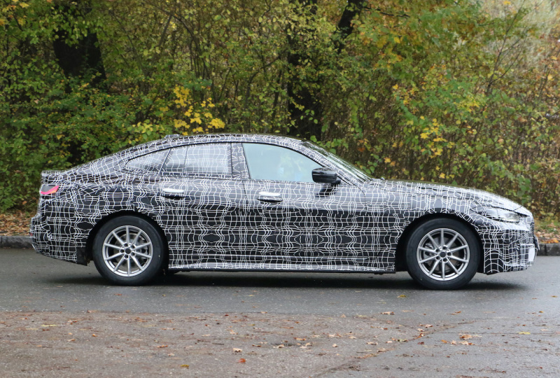 「BMW 5ドア「4シリーズ グランクーペ」の生産型LEDが点灯」の7枚目の画像