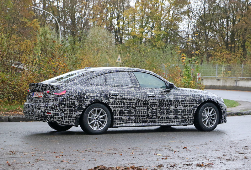 「BMW 5ドア「4シリーズ グランクーペ」の生産型LEDが点灯」の8枚目の画像