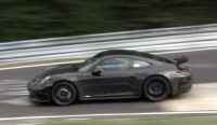 新型911 GT3ツーリングパッケージ、ニュルを激走！　これがポルシェ新ユニットだ - porsche 911 GT3 Touring Package_004