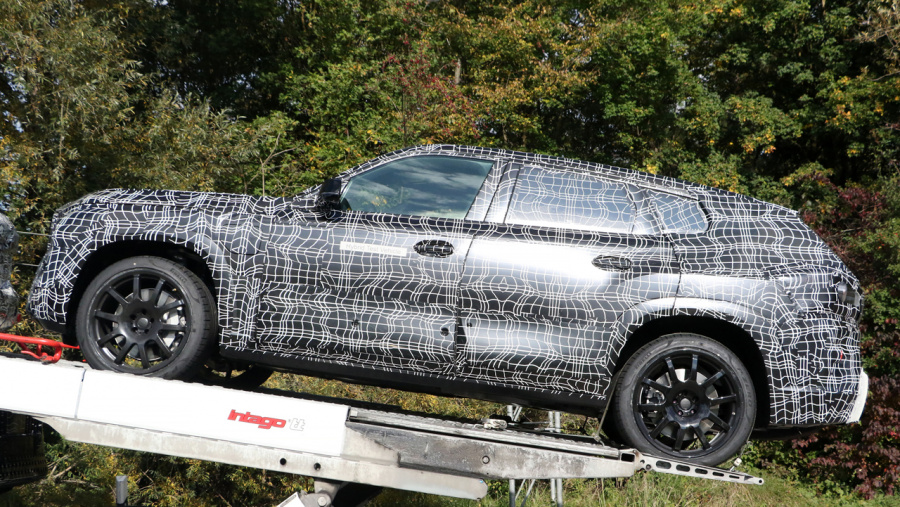 Bmw史上最高級suv X8 4人乗り豪華仕様も設定へ Clicccar Com