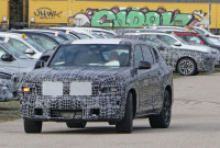 「BMW史上最高級SUV「X8」、4人乗り豪華仕様も設定へ！」の2枚目の画像ギャラリーへのリンク