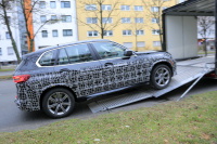 「BMW X5が大幅改良へ！　プロトタイプの初スクープに成功」の4枚目の画像ギャラリーへのリンク