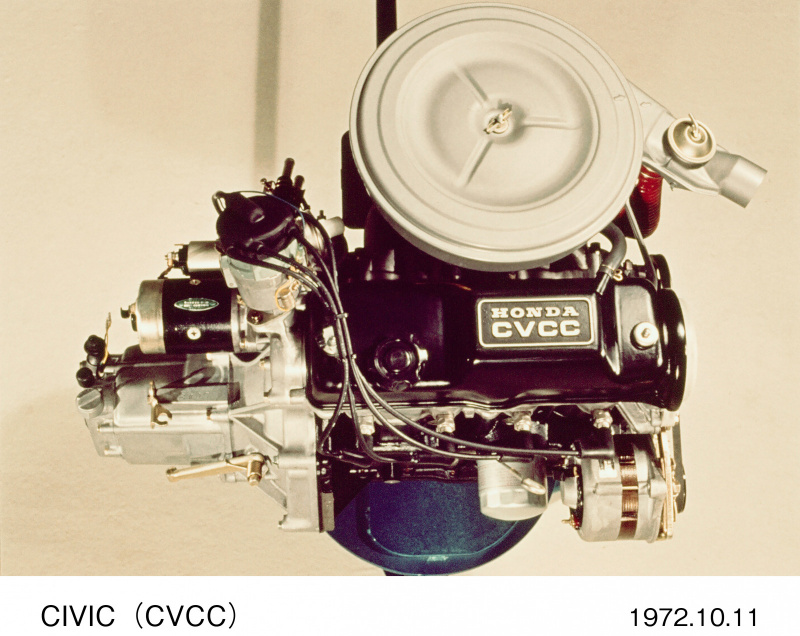 「ホンダは日産サニーにCVCCエンジンを積んでテストした！1973年12月13日はホンダシビックCVCC発売の日【今日は何の日？12月13日】」の1枚目の画像