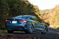 「縦型キドニーグリルがインパクト大の新型BMW 4シリーズ クーペの装備、居住性、積載性をチェック」の7枚目の画像ギャラリーへのリンク